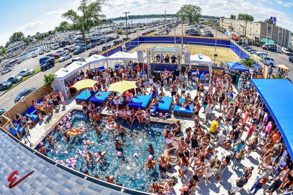 Oasis Day Club
