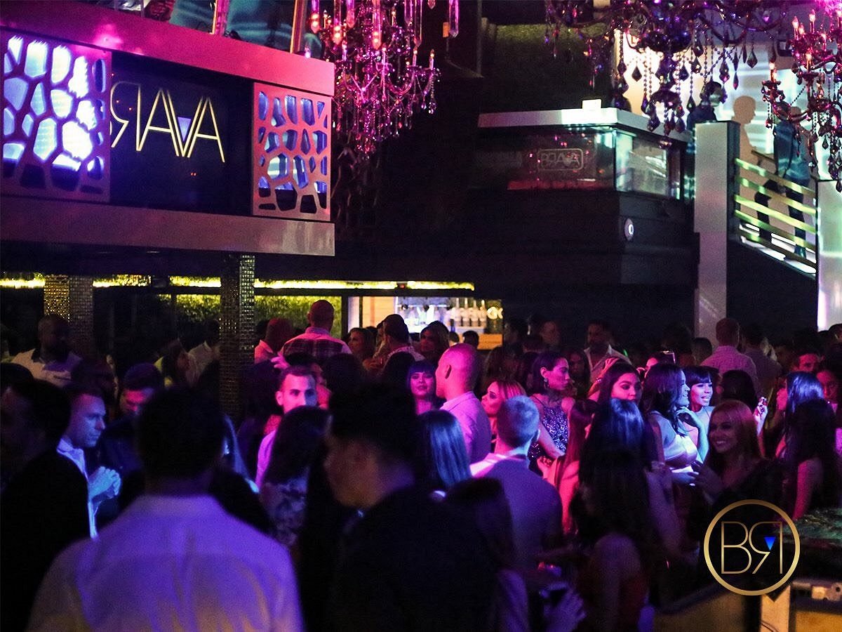 Club Brava, Image 1