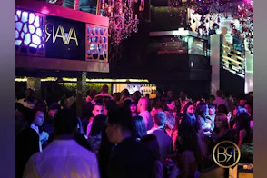 Club Brava, Image 1