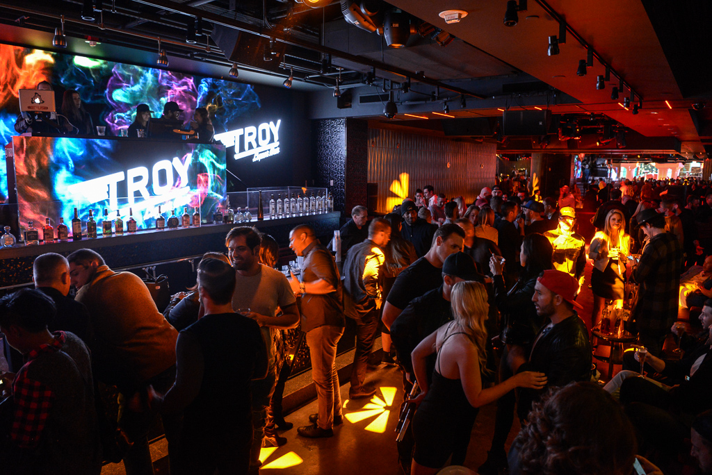 Troy Liquor Bar LV