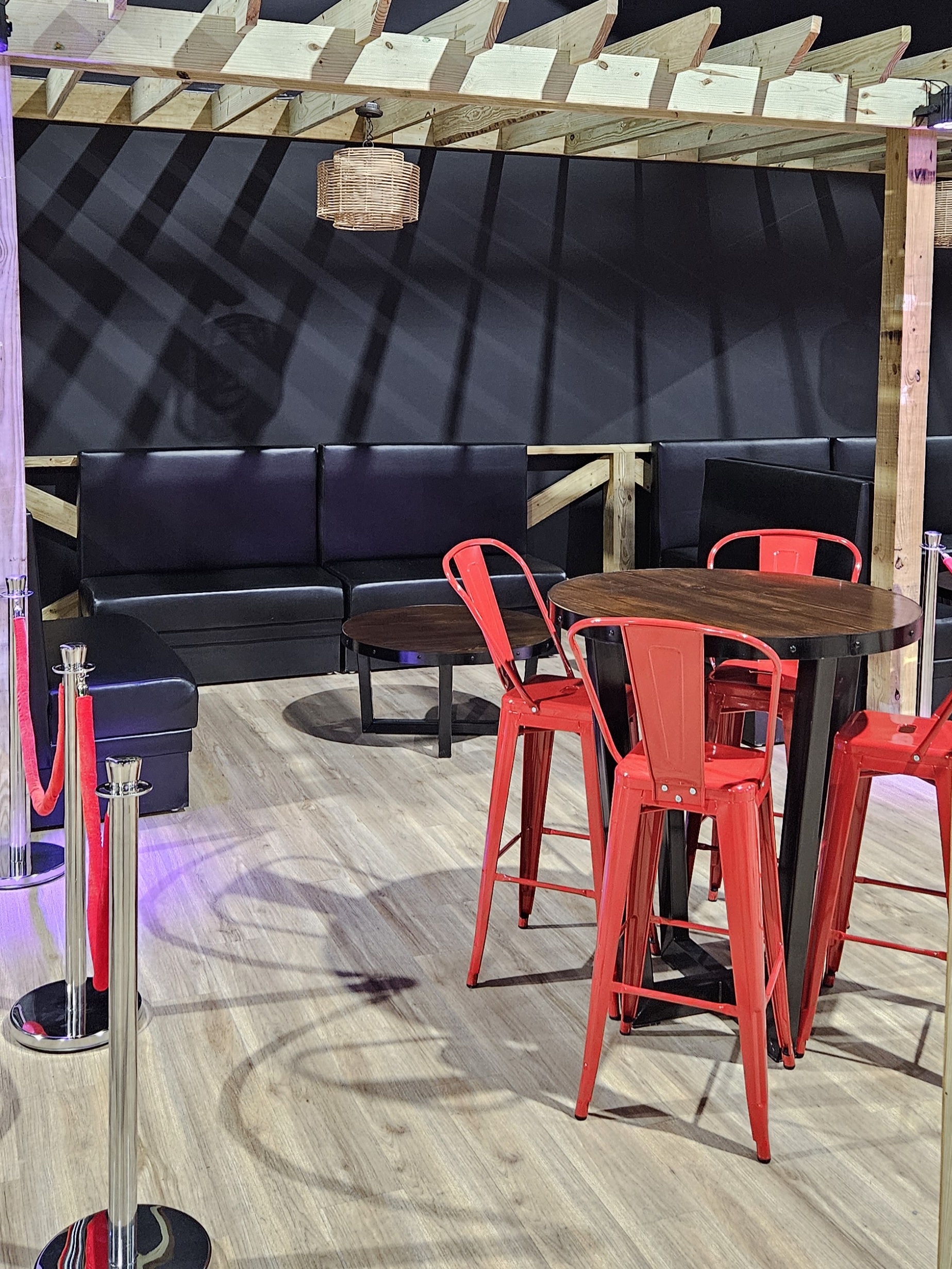 High Horse Saloon, Image 3