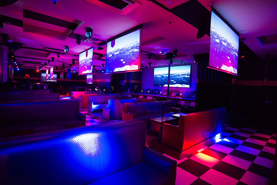 Josephine Lounge